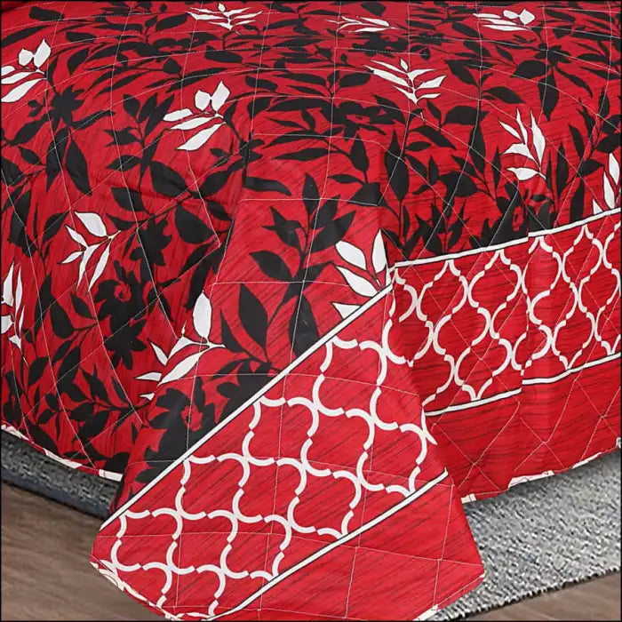 7 Pcs Quilted Comforter Set - Red Blotches